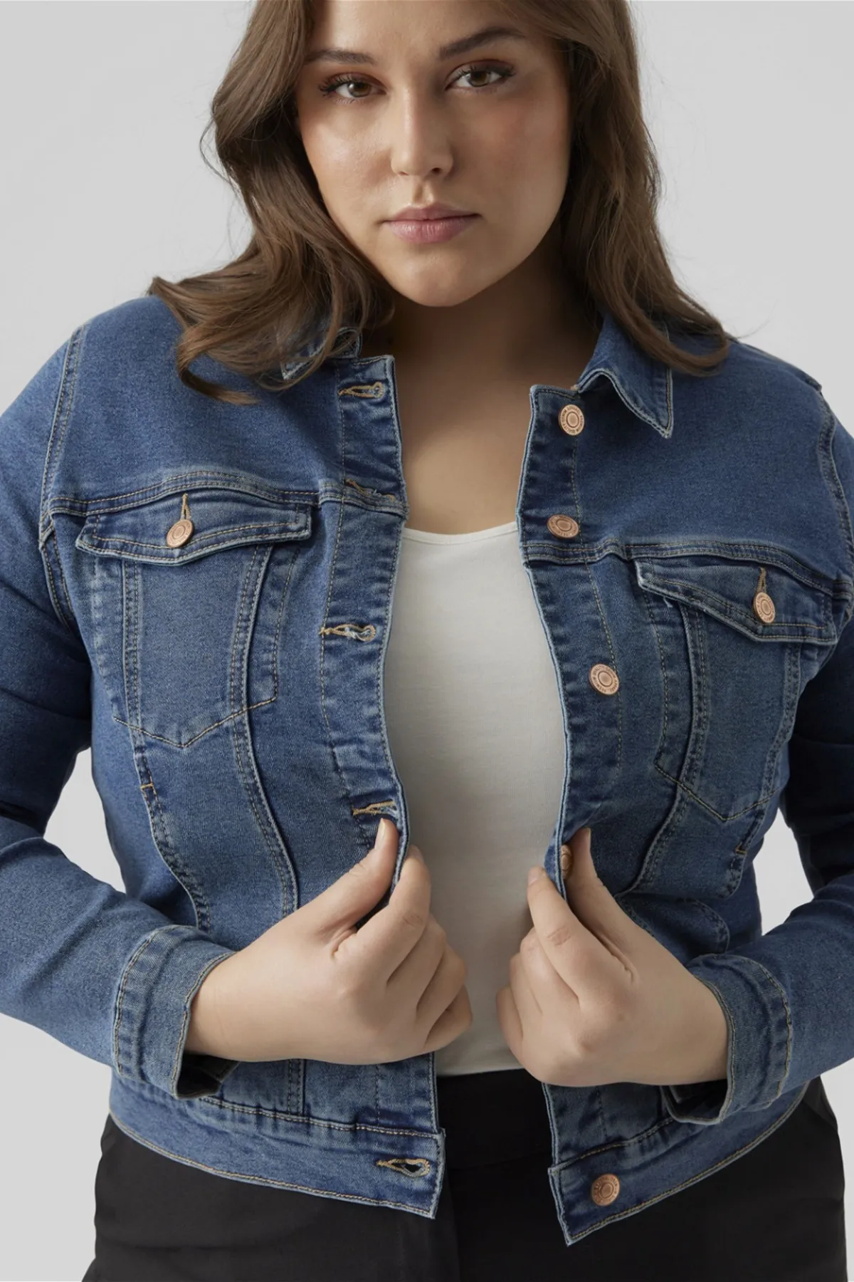 Veromoda Curve  Große Größen in Jacke - Blau - Regular Fit