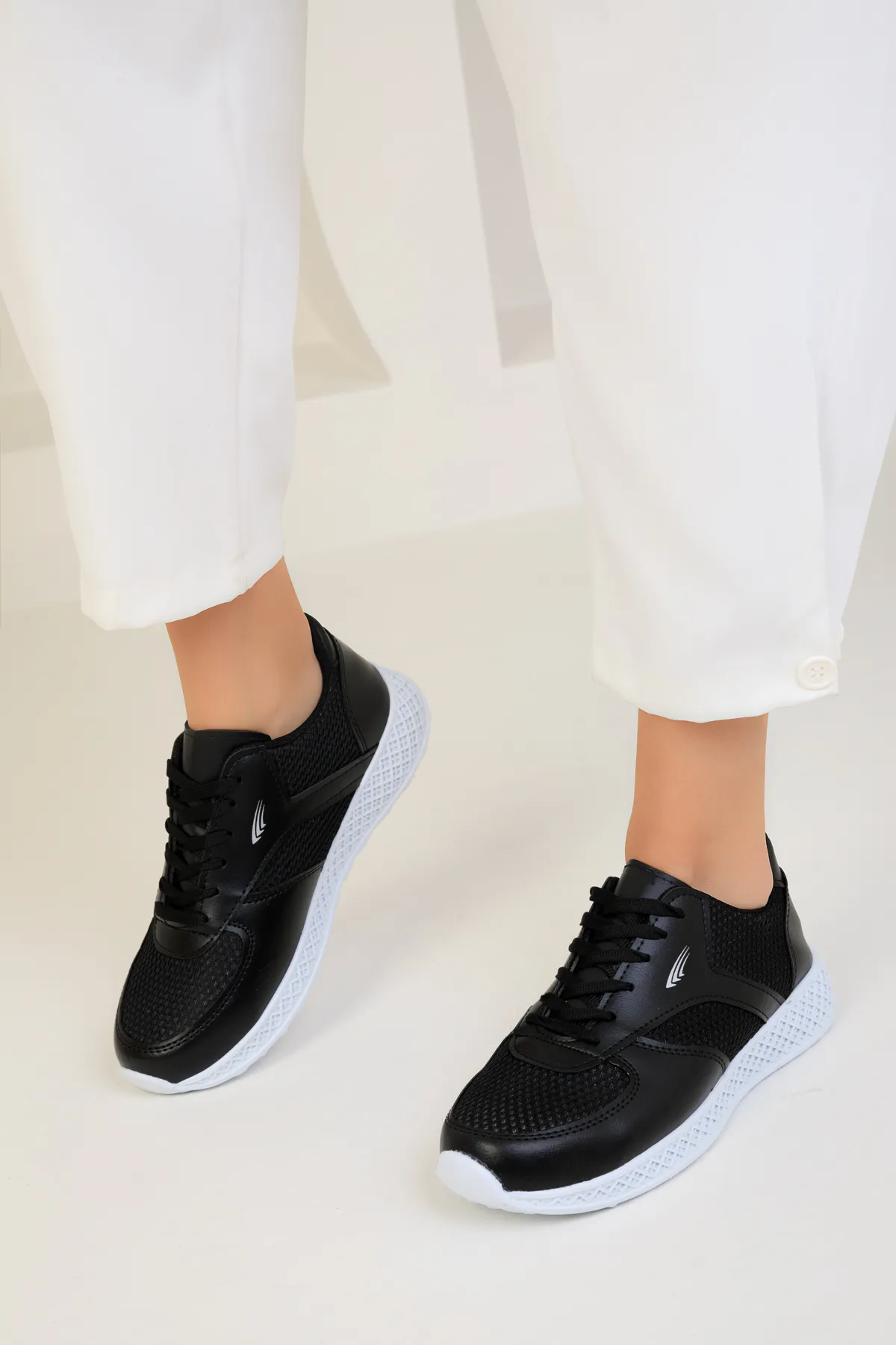 SOHO  Schwarze Damen Sneakers 17166