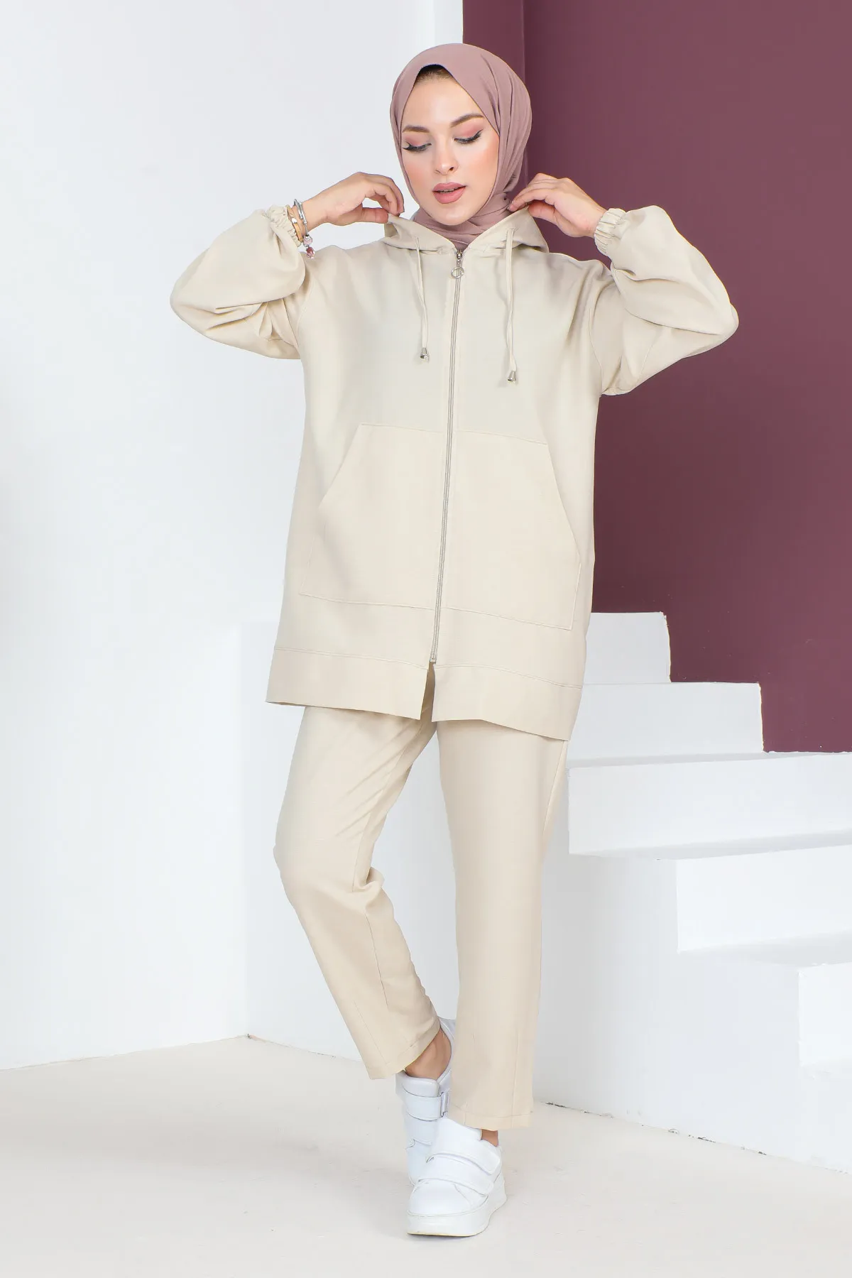 Tesettür Dünyası  Doppelanzug mit Kapuze TSD230703 Beige