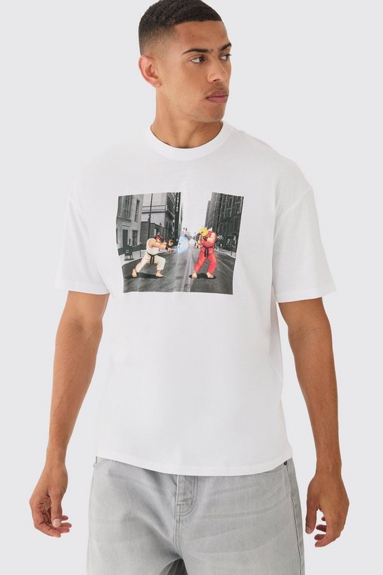 Oversize T-Shirt mit lizenziertem Street Fighter Gaming Print