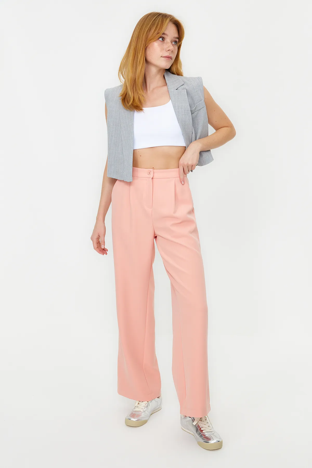 Trendyol Collection  Staubige Rose-Hose mit weitem Bein TWOAW22PL0139