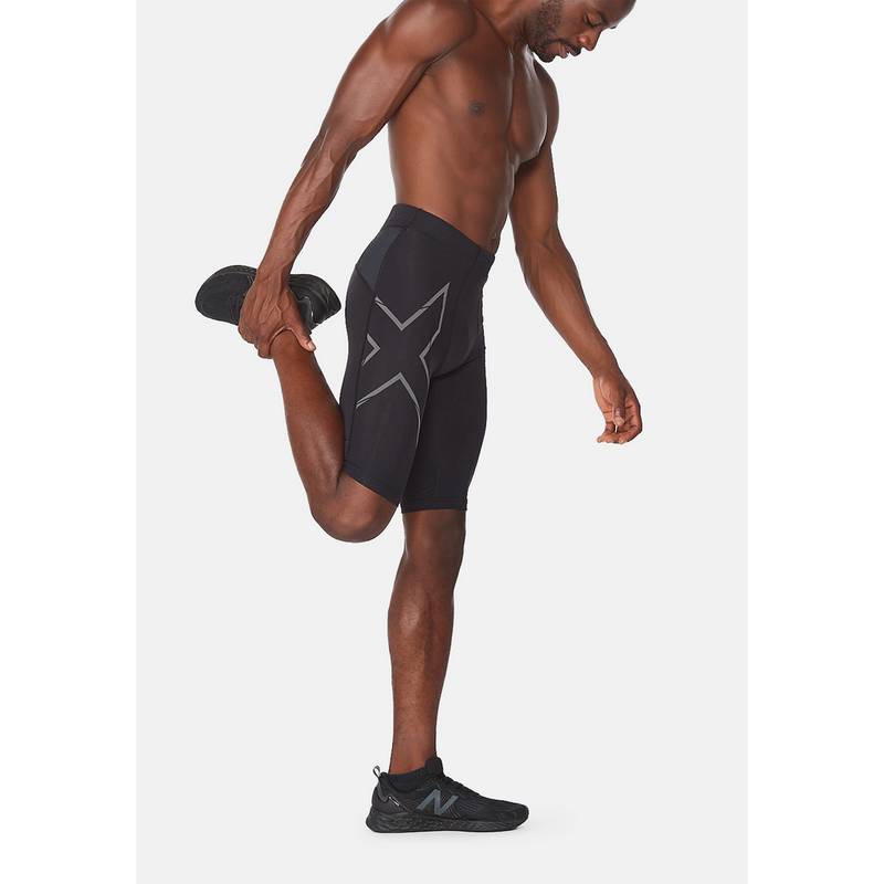 2XU Light Speed Compression Funktionsshorts Herren