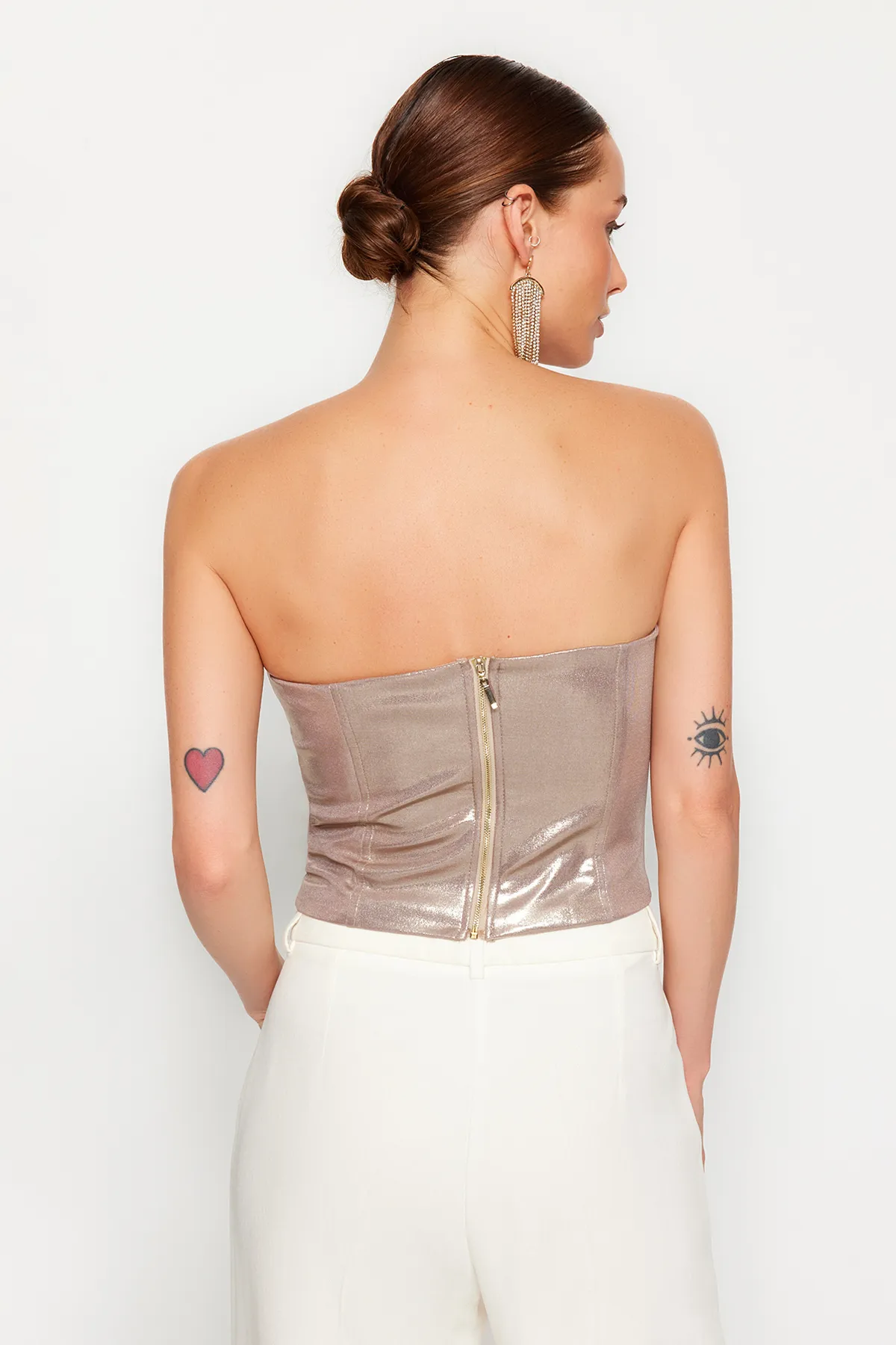 Trendyol Collection  Braunes Bustier im Metallic-Look TPRAW24BS00000