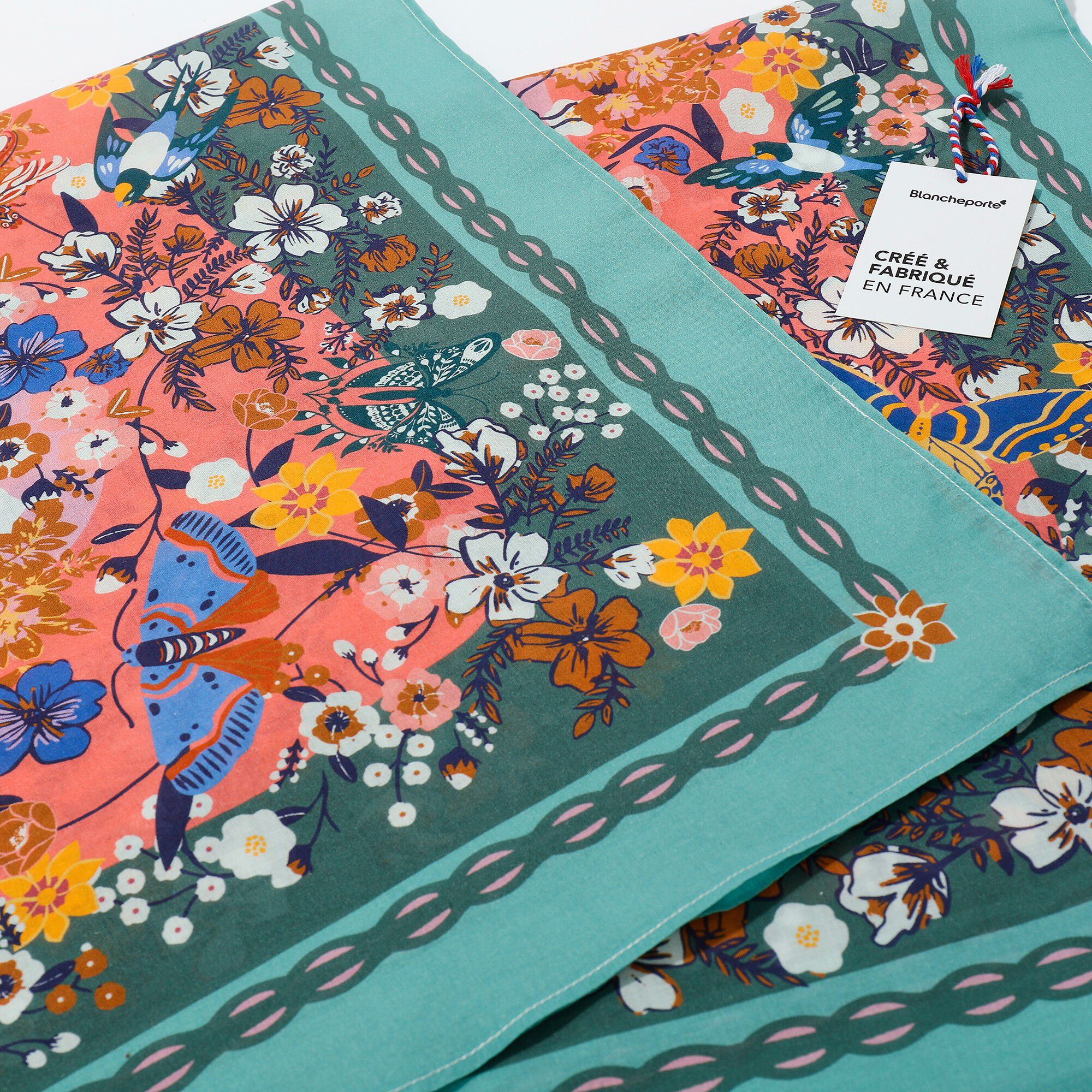 Foulard fabriqué en France imprimé cachemire, 100 x 100 cm