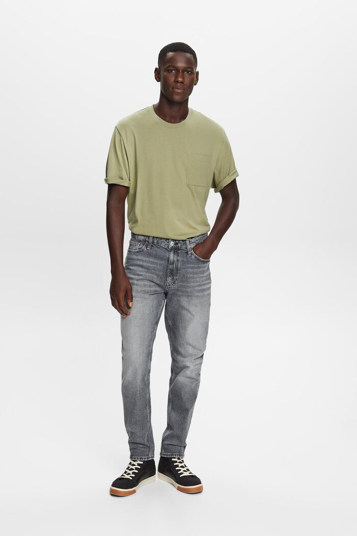 Gerade, konische Jeans mit mittelhohem Bund