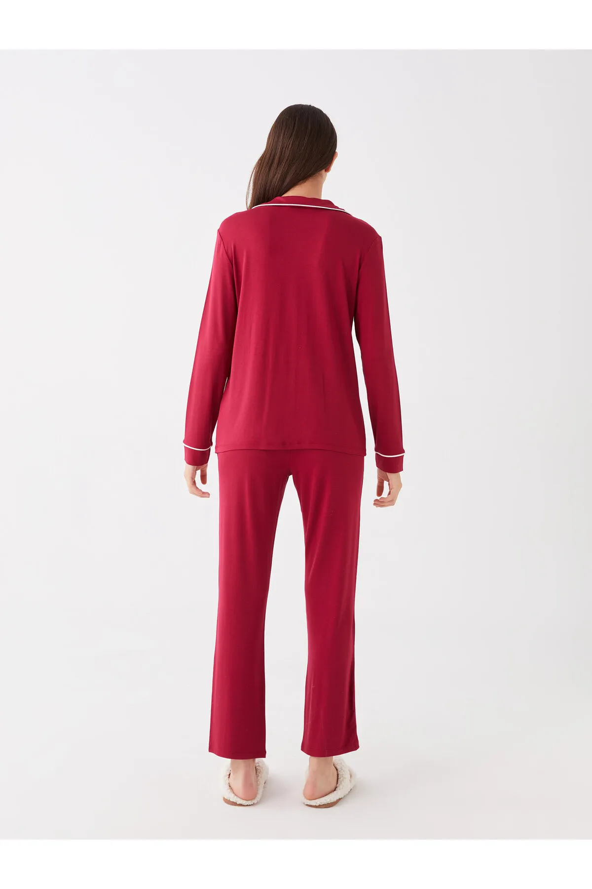 LC Waikiki  Einfarbiges, langärmliges Damen-Pyjama-Set mit Hemdkragen