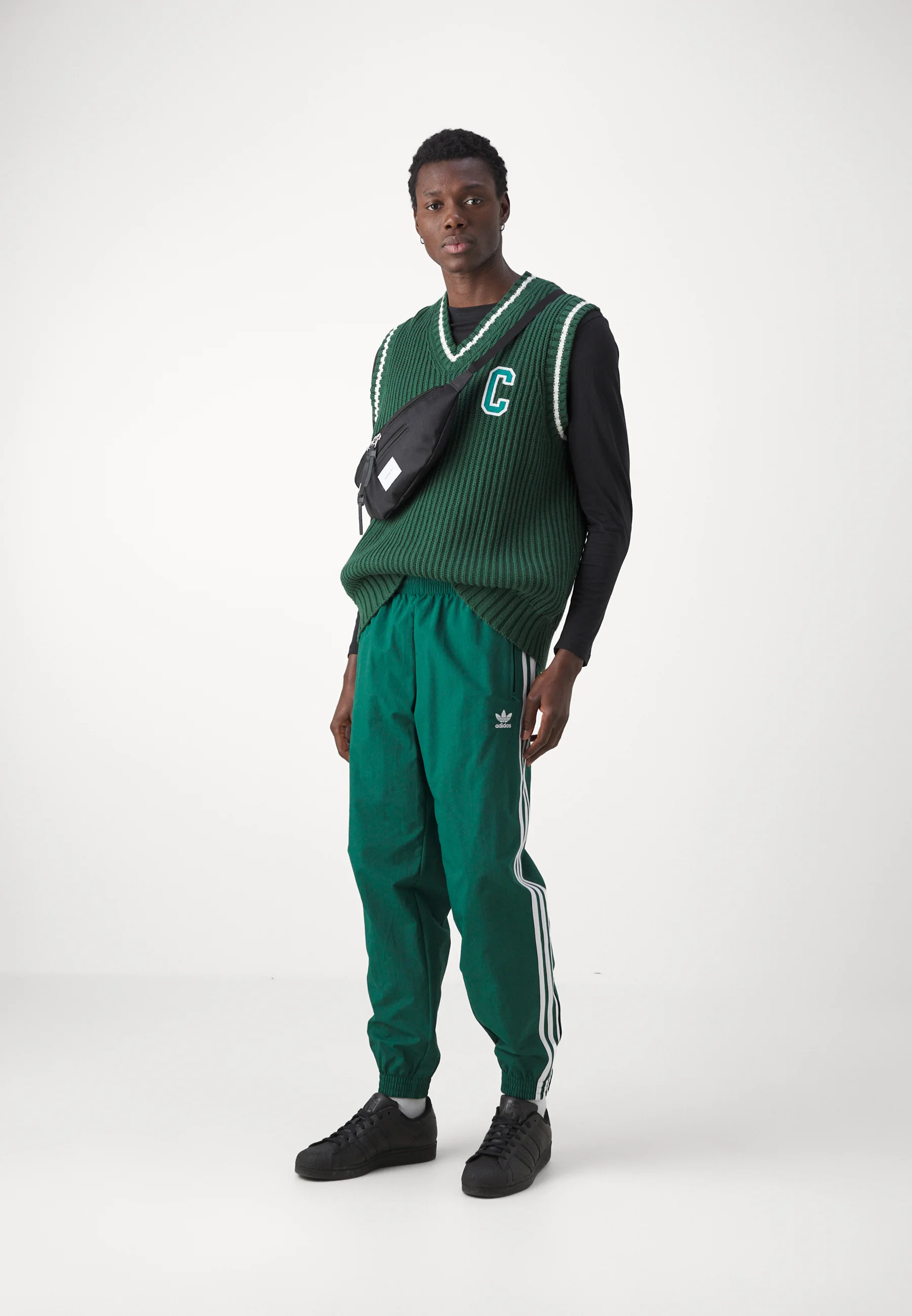 Pantalones deportivos adidas Originals
