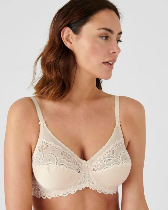 Soutien-gorge à armatures ROMY de Triumph