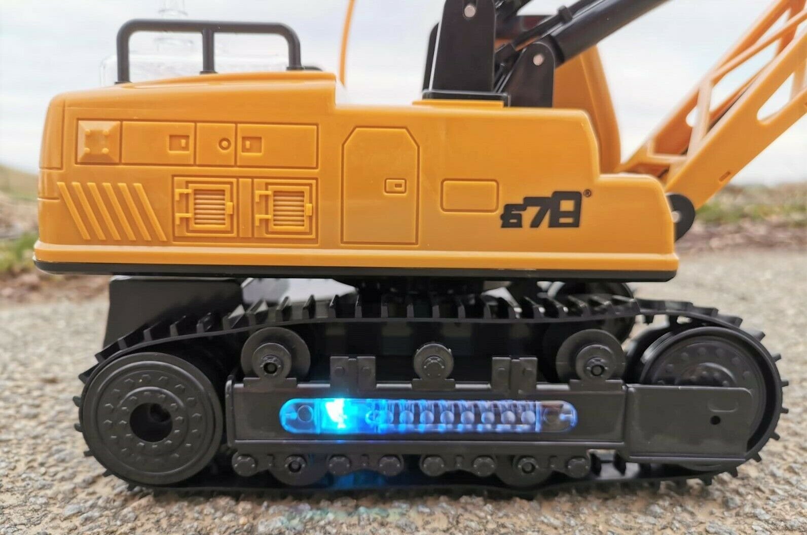 BruKa RC-Kran RC Raupenkran TOPLIFTER ferngesteuerter Baukran Kran Baufahrzeug