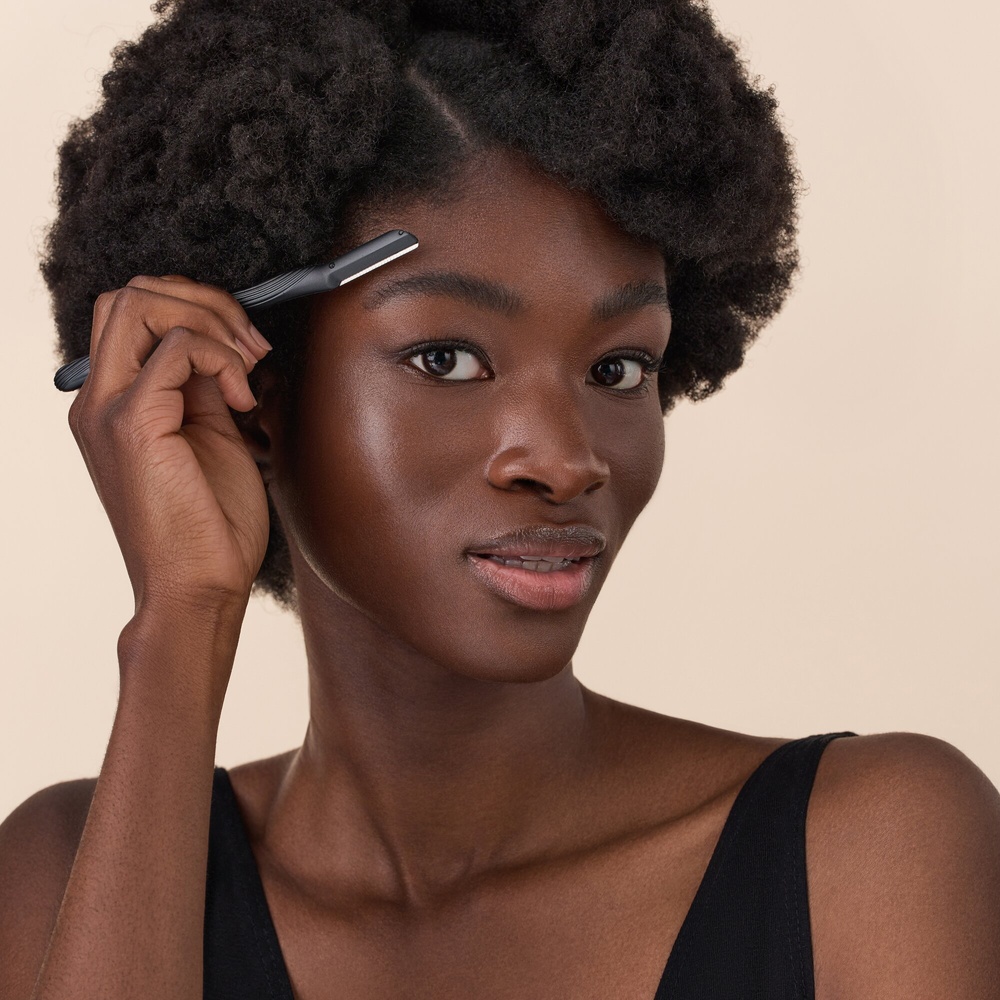 catrice Magic Perfectors Brow Shaper rasoirs sourcils Autres Accessoires Sourcils
