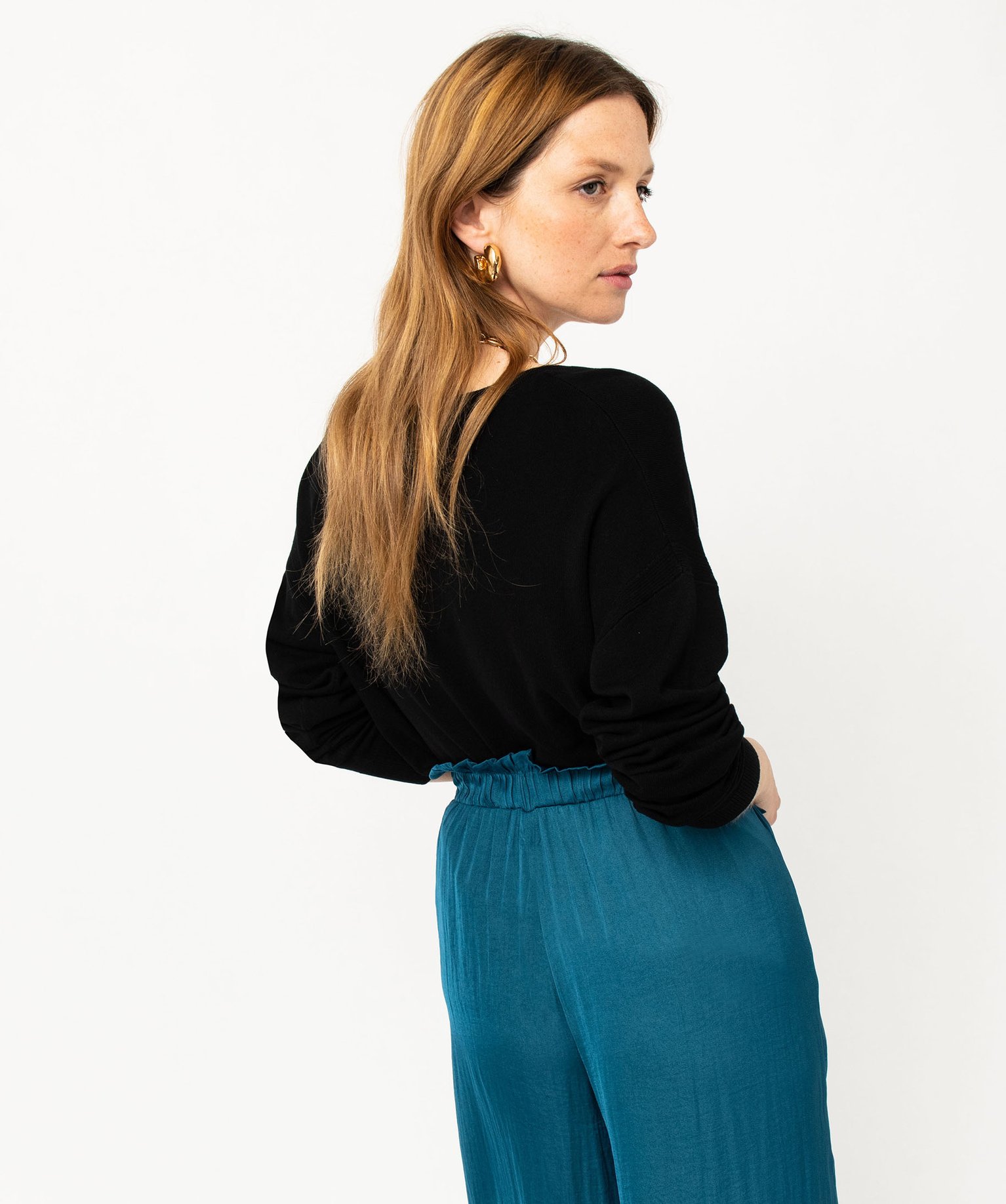 Gilet à col V en maille fine et boutons fantaisie femme noir | GEMO