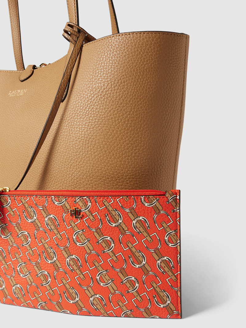 Shopper mit Label-Details in taupe