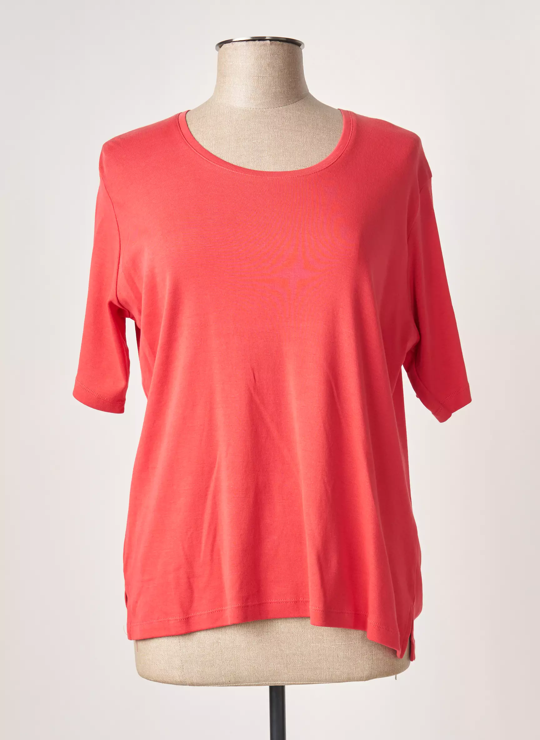 Guy Dubouis Tshirts Femme couleur rouge