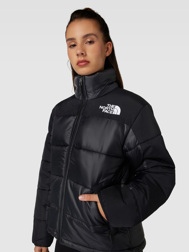 Steppjacke mit Label-Print in schwarz