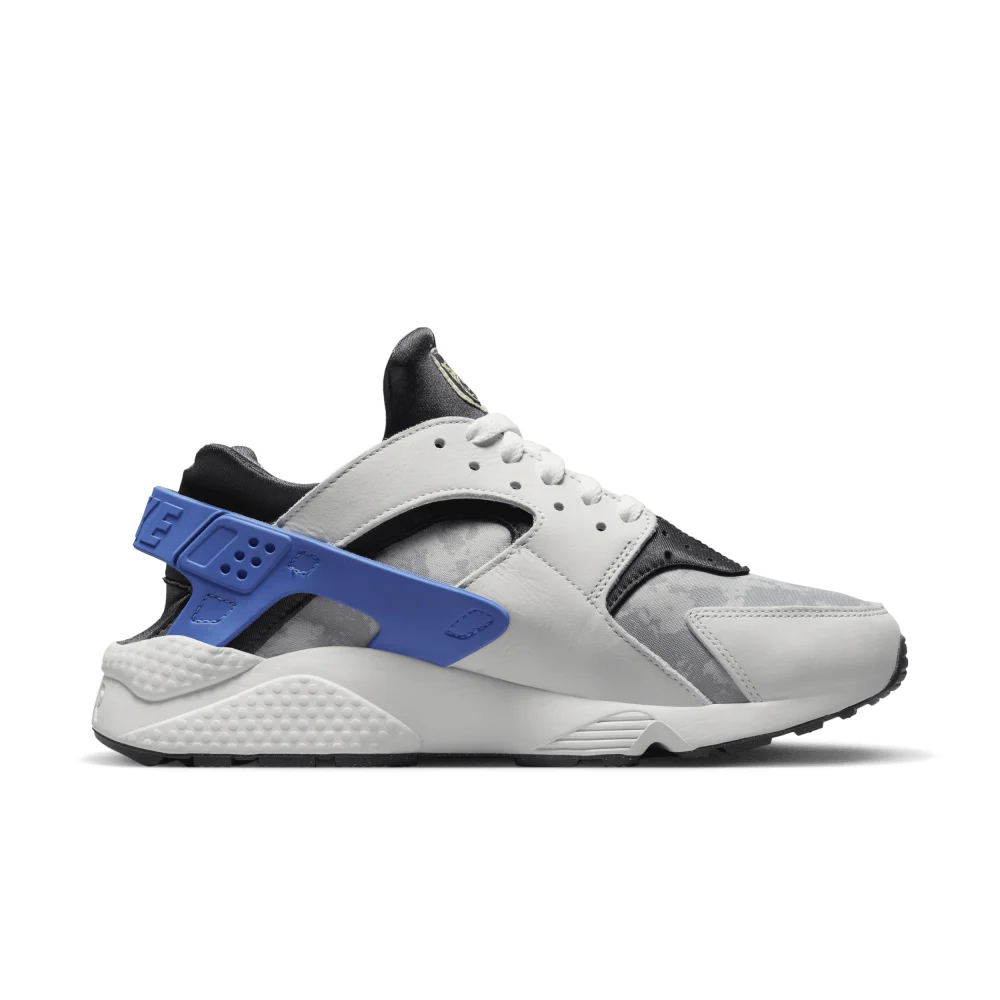Nike Air Huarache DR0286-100 / weiss