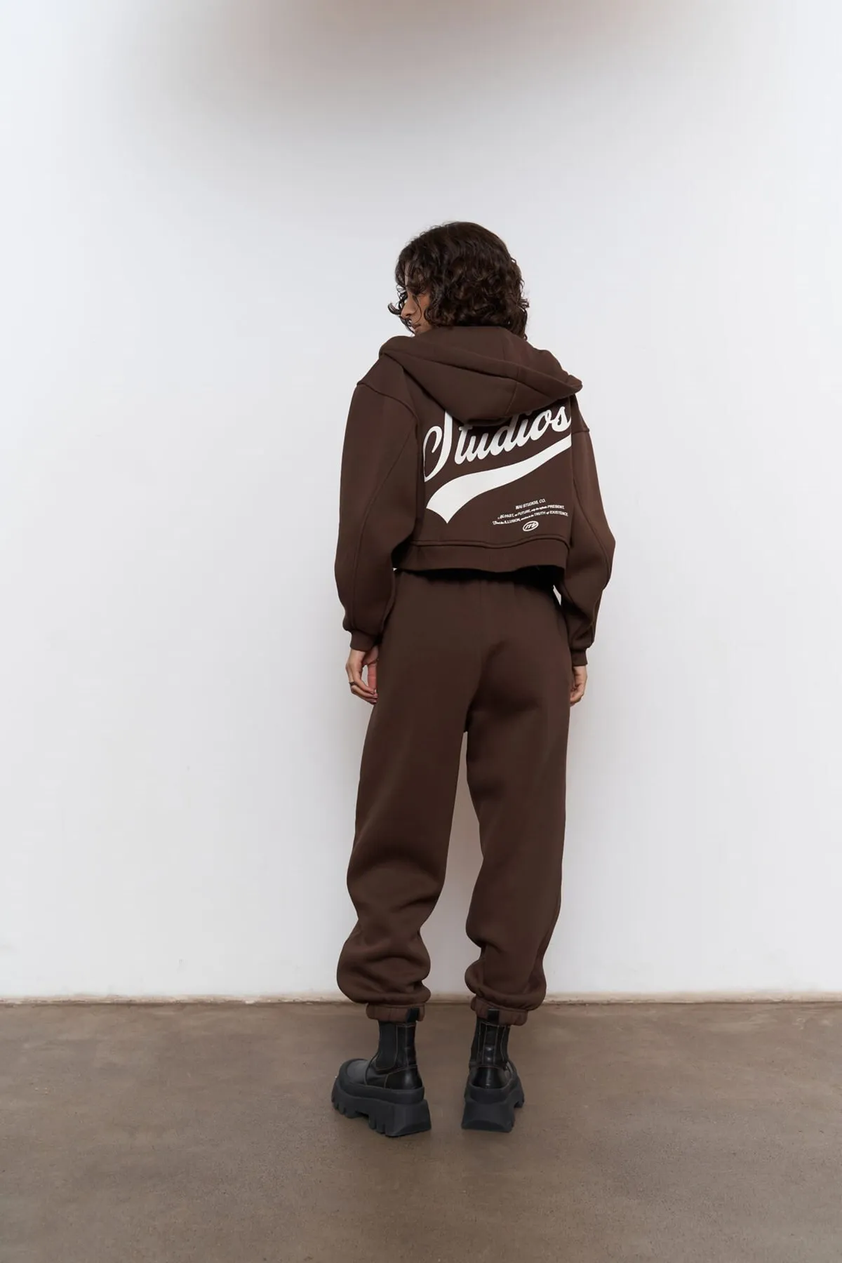 MAİ COLLECTİON  Studios Crop Brown-Trainingsanzug-Set