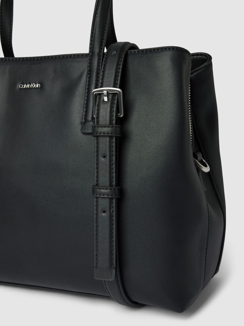 Tote Bag mit abnehmbaren Schulterriemen in schwarz
