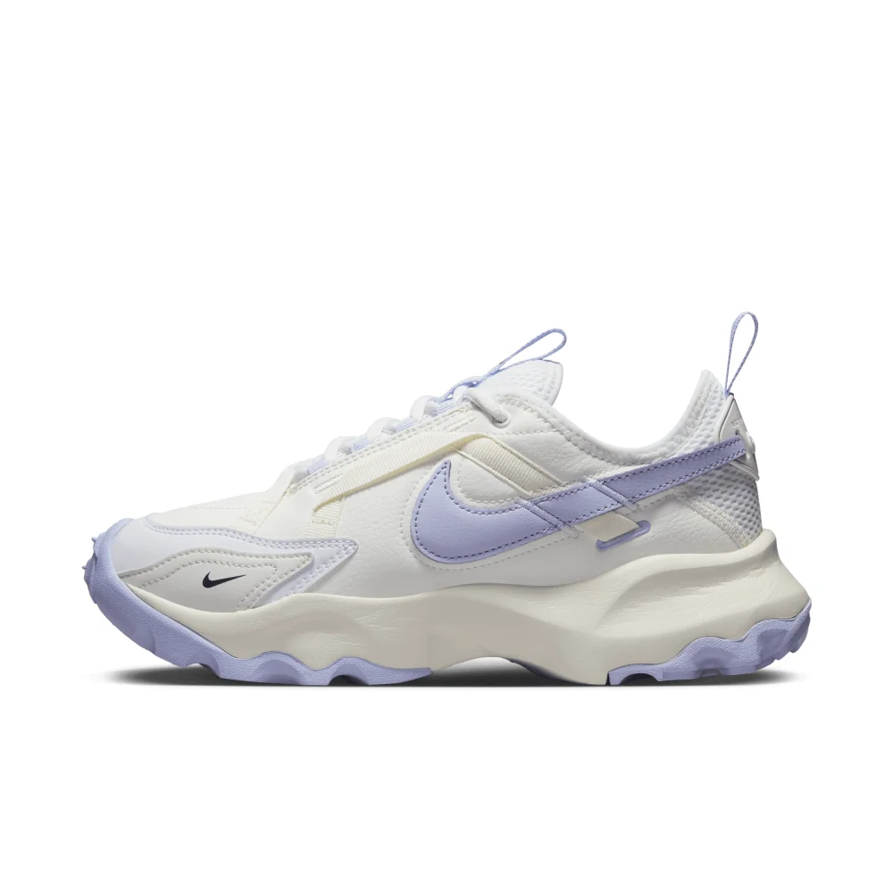 Nike TC 7900 Premium PRM FD0385-121 / weiss