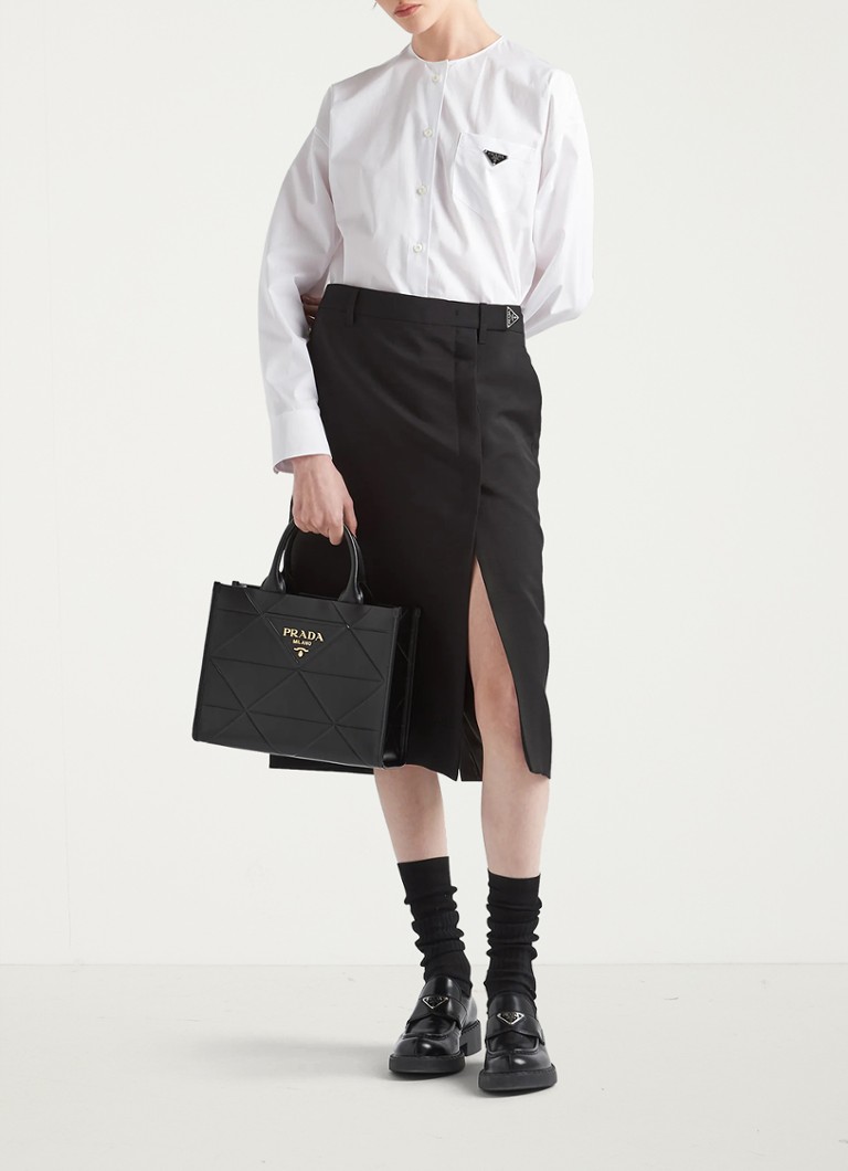 Prada medium skinnveske med logo