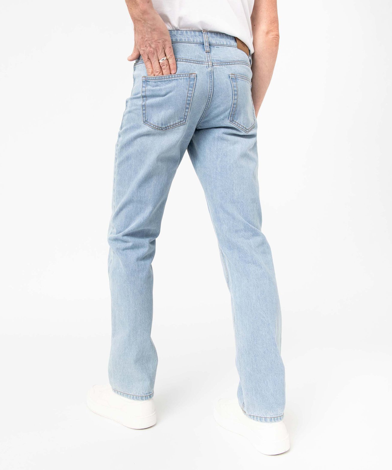 Jean homme coupe Regular légèrement délavé bleach | GEMO