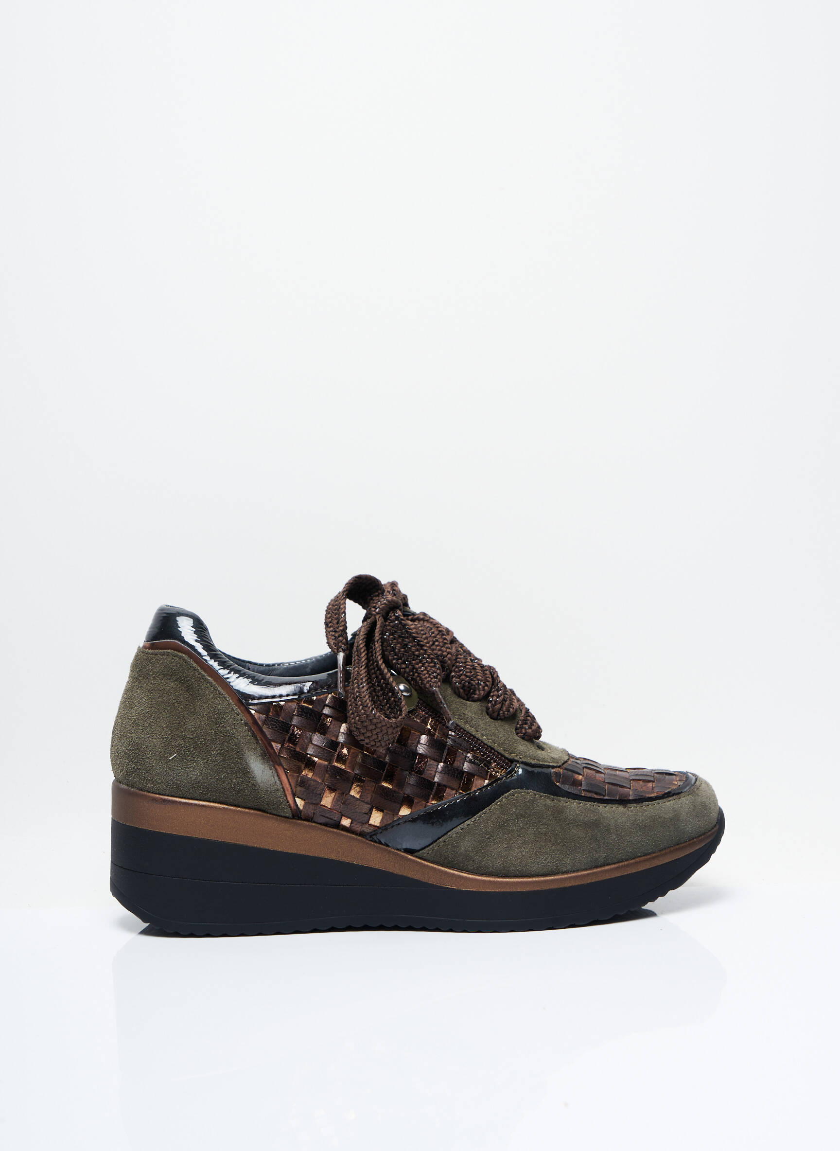 Kess Baskets Femme couleur vert