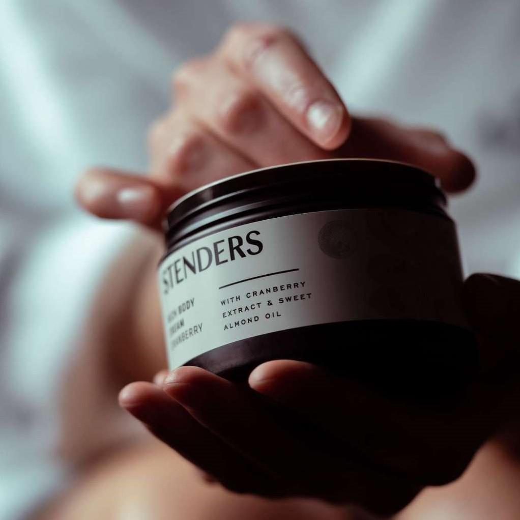 Rich Body Cream Cranberry