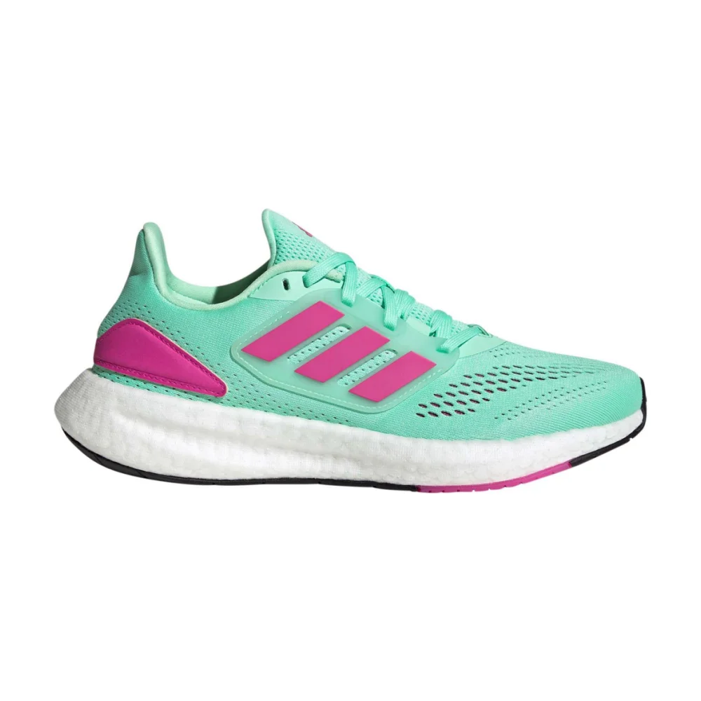 adidas Pureboost 22 HQ8577 / grün