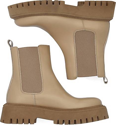 Another A Chelsea Boot
