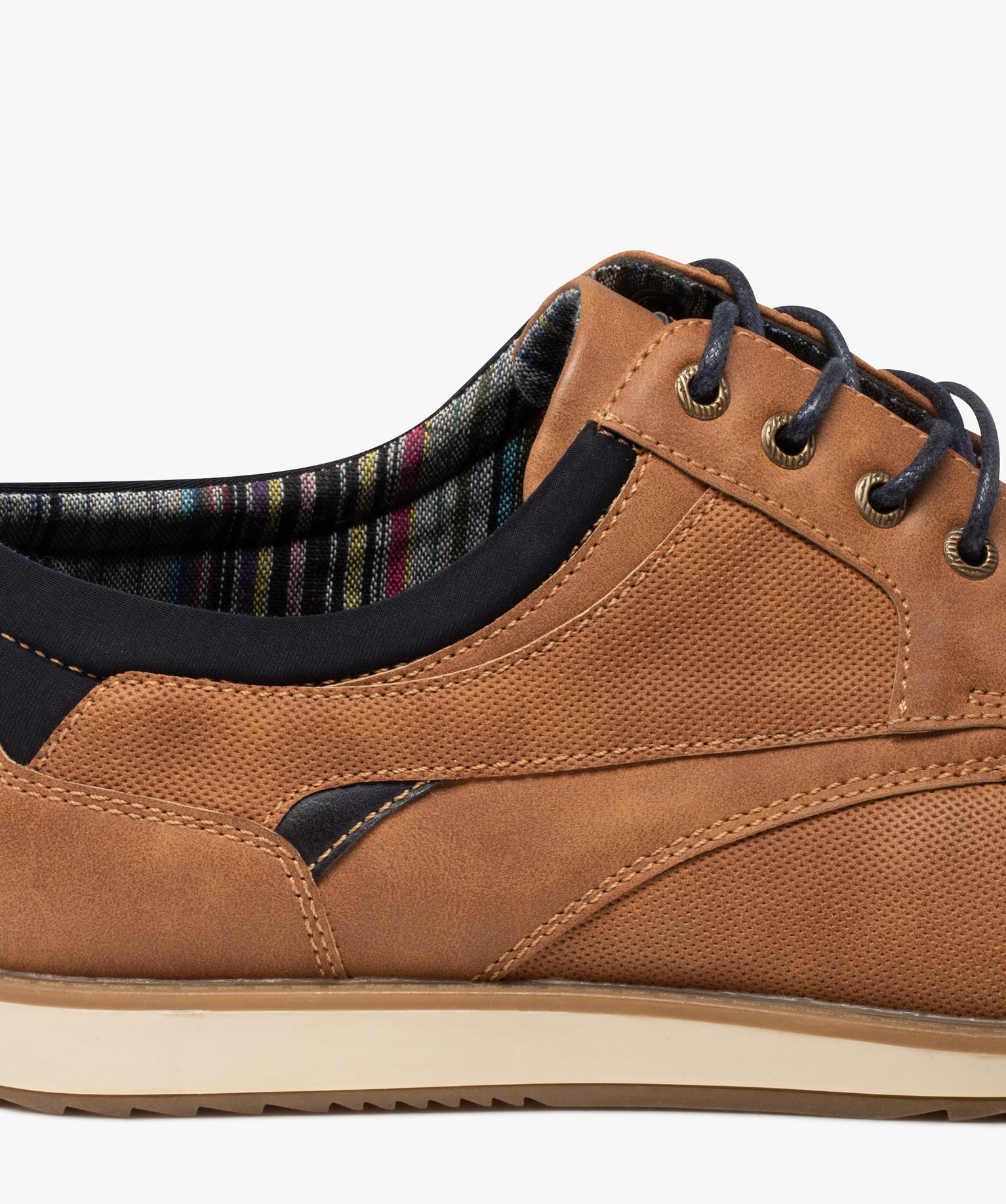 Derbies homme unis à semelle contrastante camel | GEMO