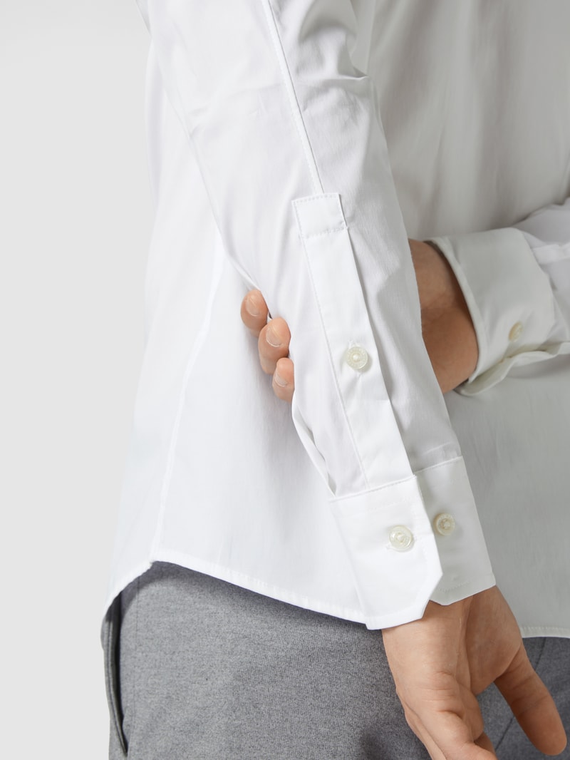 Slim Fit Freizeithemd mit Stretch-Anteil in weiß