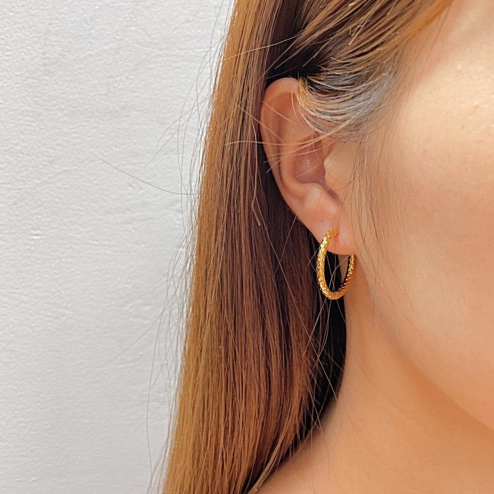 ENGELSINN Ohrring-Set Ohrschmuck Ohrhänger Schmuck Creolen Gold Edelstahl Schmuck getupft (2-tlg), inkl. Geschenkbox