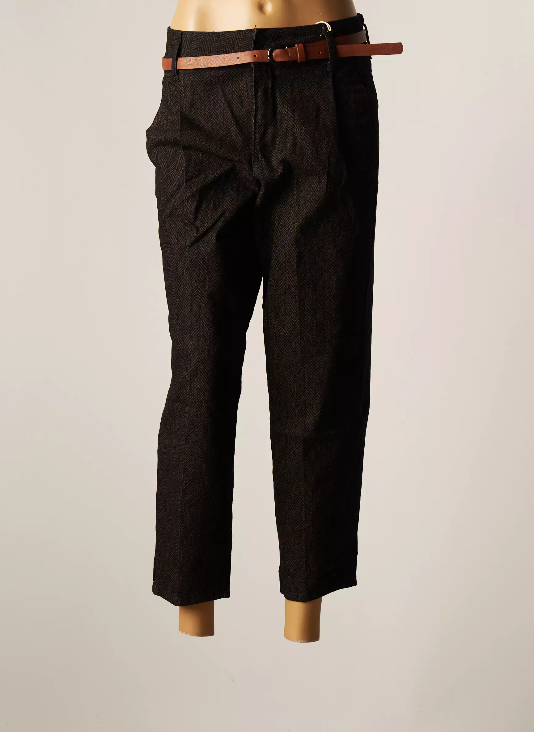 Cream Pantalons Chino Femme couleur noir