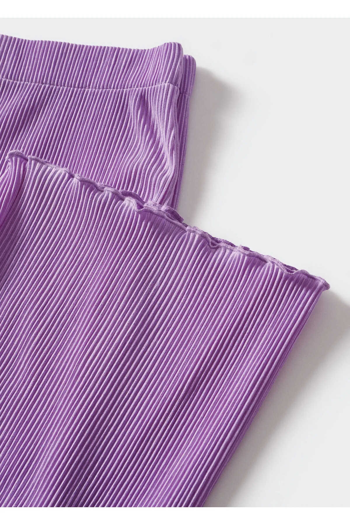 MANGO Woman  Lilafarbene Damenhose