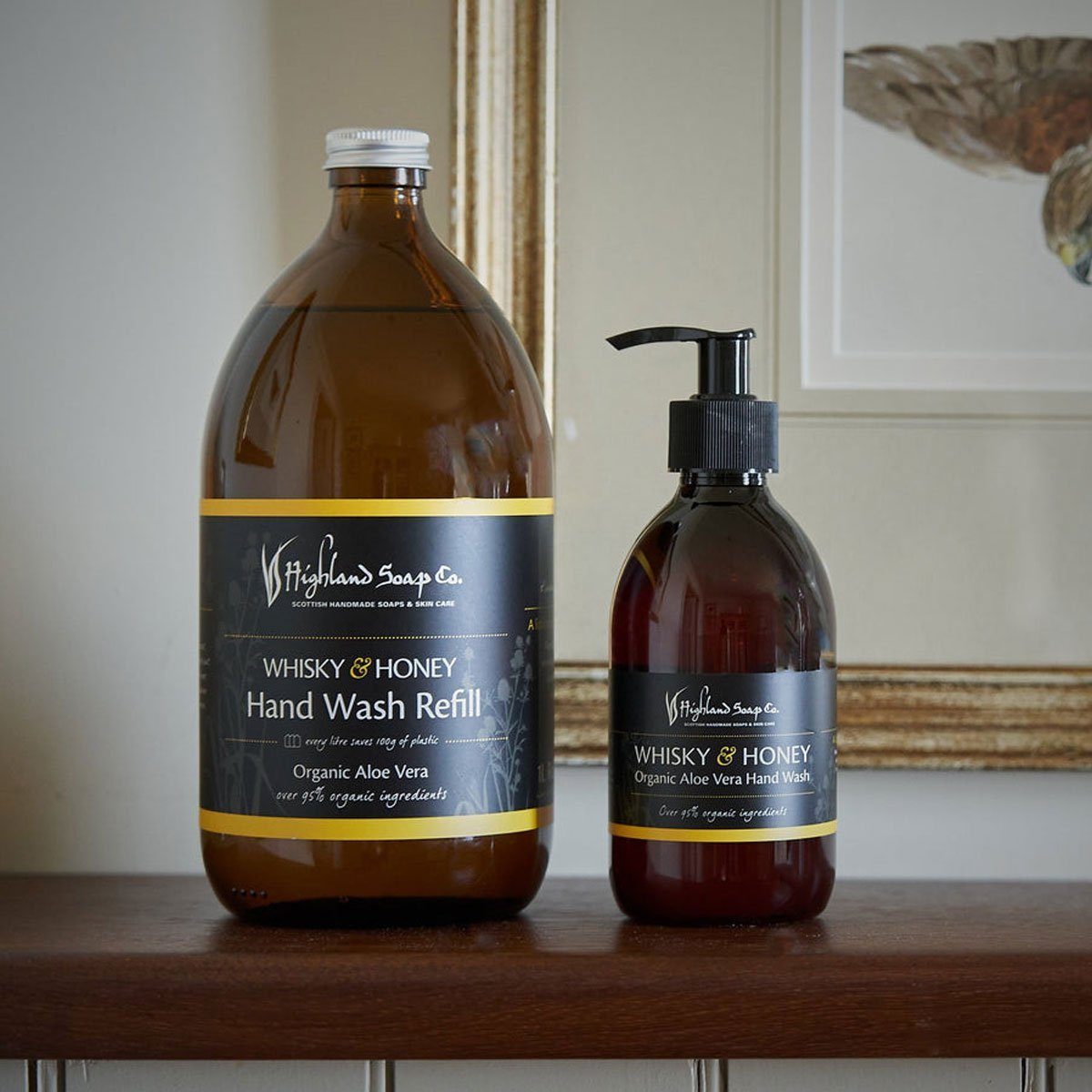 Highland Soaps Co. Handseife Whisky & Honey; 300 ml, 95% Bio-Zutaten, Handgefertigt, Tierversuchsfrei