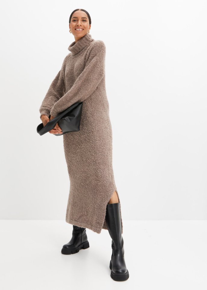 Strickkleid aus Bouclègarn