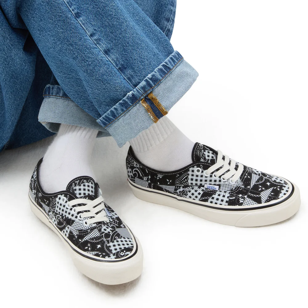 Vans Authentic WP 44 DX x VN0A7Q5CBM81 / schwarz