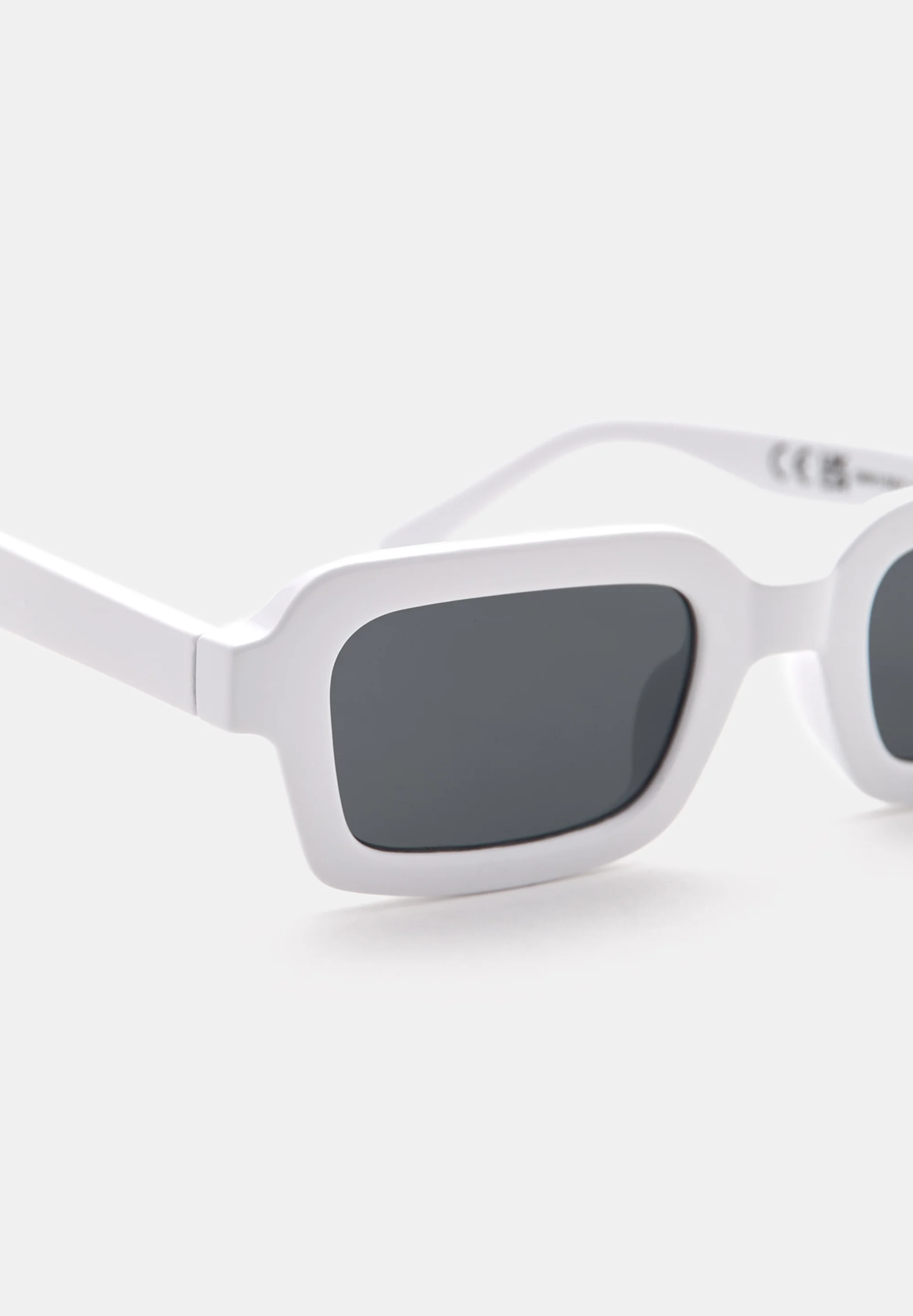 PULL&BEAR RECTANGULAR - Gafas de sol