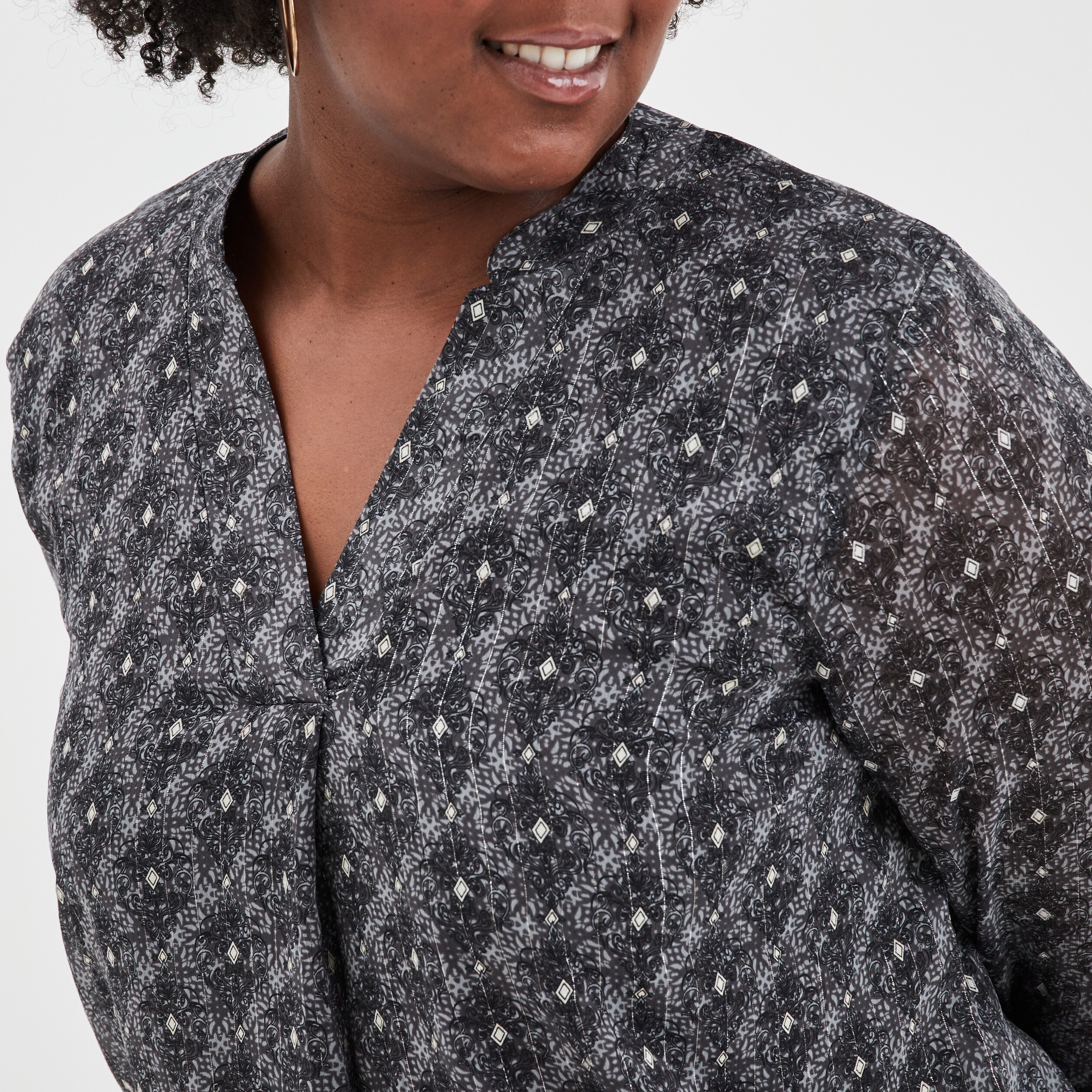 Blouse fils métallisés manches longues noir femme grande taille | La Halle