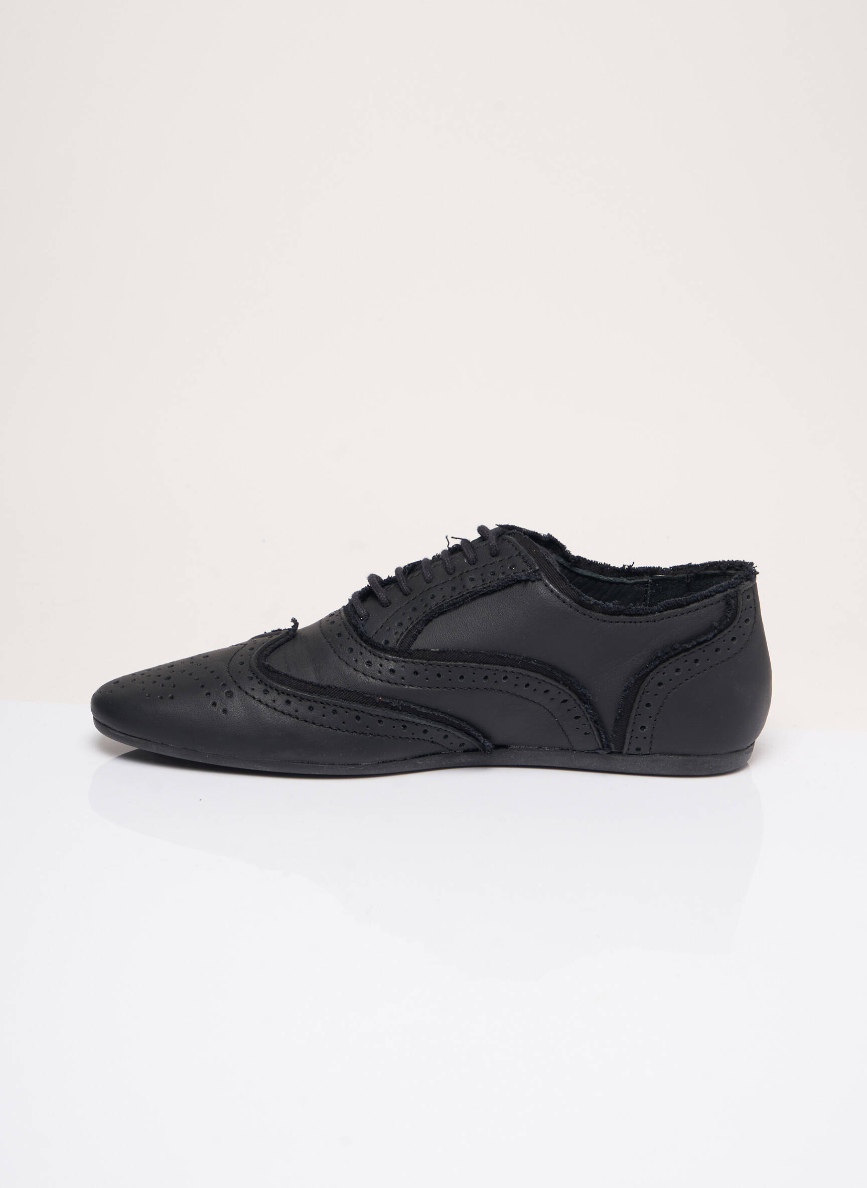 Schmoove Derby Femme couleur noir