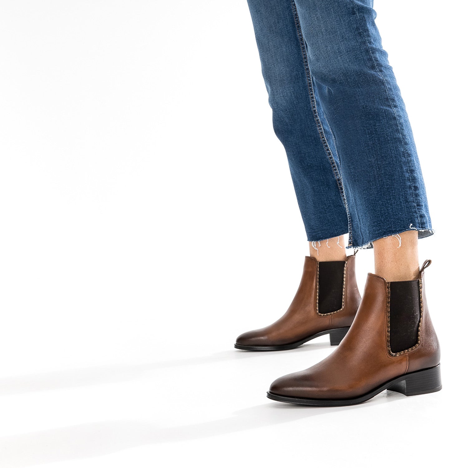 Chelsea boots cognac en cuir éco-conçu