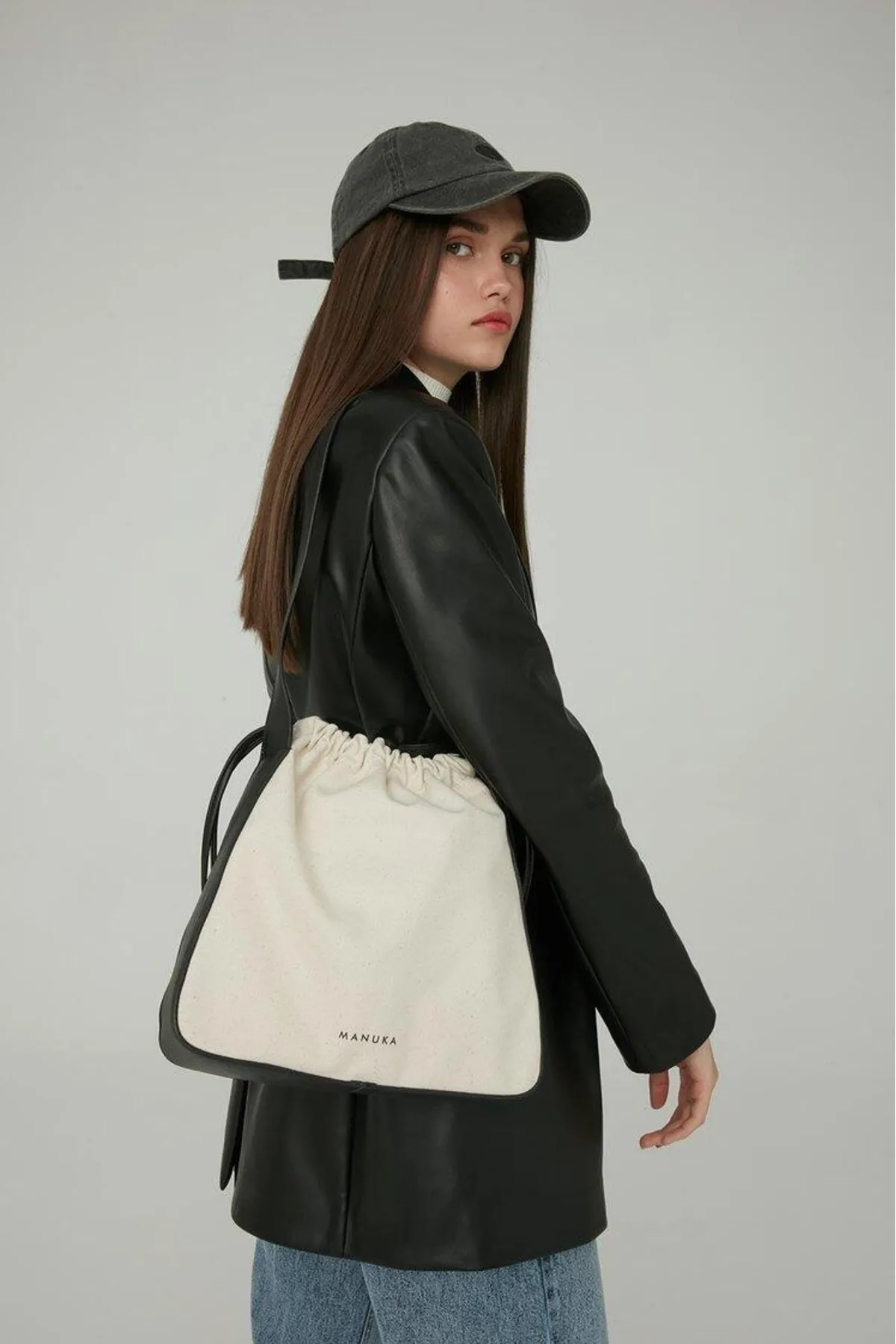 Manuka  Canvas-Tasche mit Kordelzug, Schwarz
