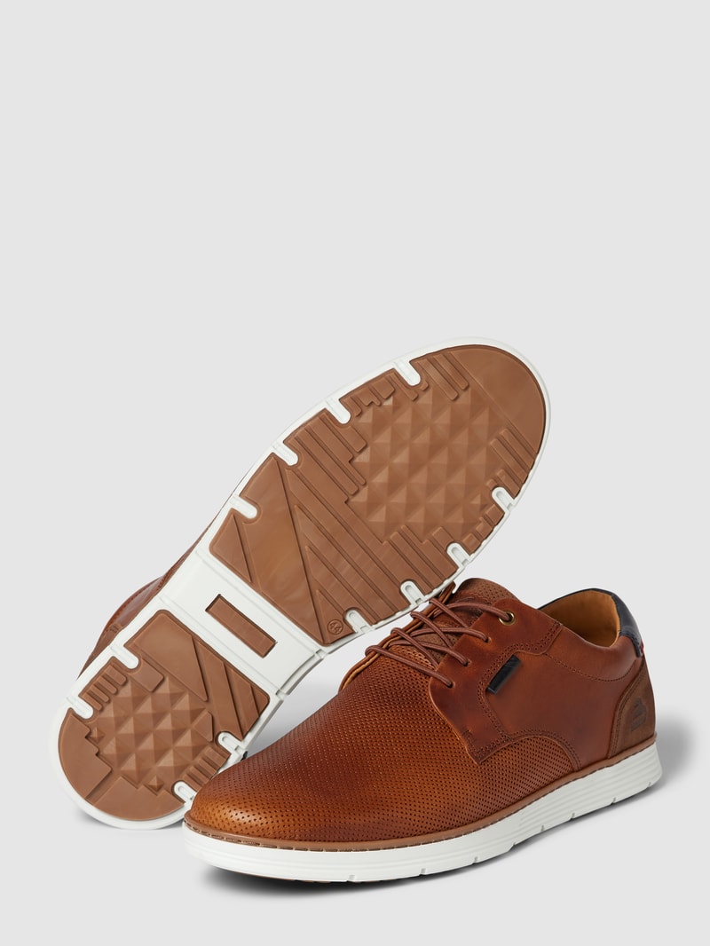 Schnürschuhe mit Strukturmuster in cognac