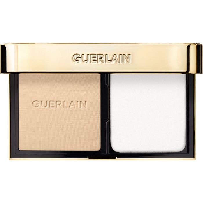 Parure Gold Skin Control Compact