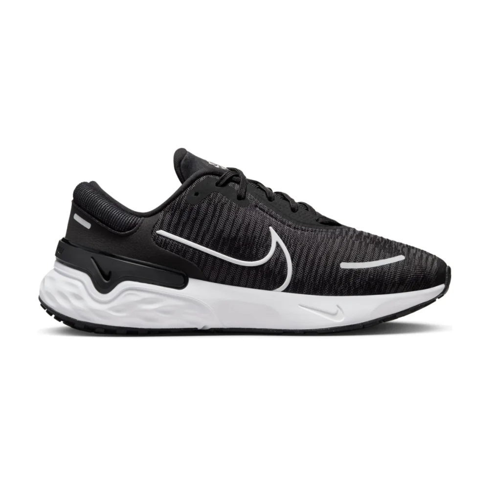 Nike Renew Run 4 DR2682-002 / schwarz