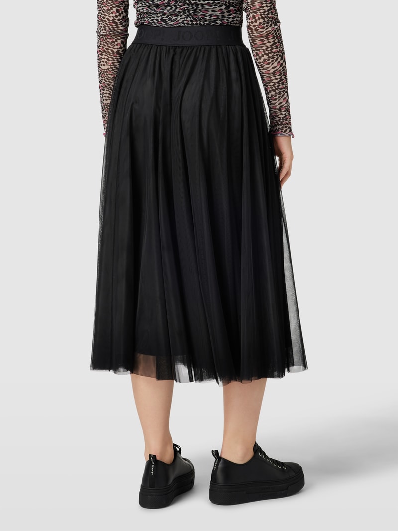 Faltenrock mit Label-Detail Modell 'FRIDI' in schwarz