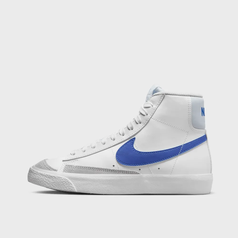 Nike Blazer Mid 77 DA4086-113 / weiss