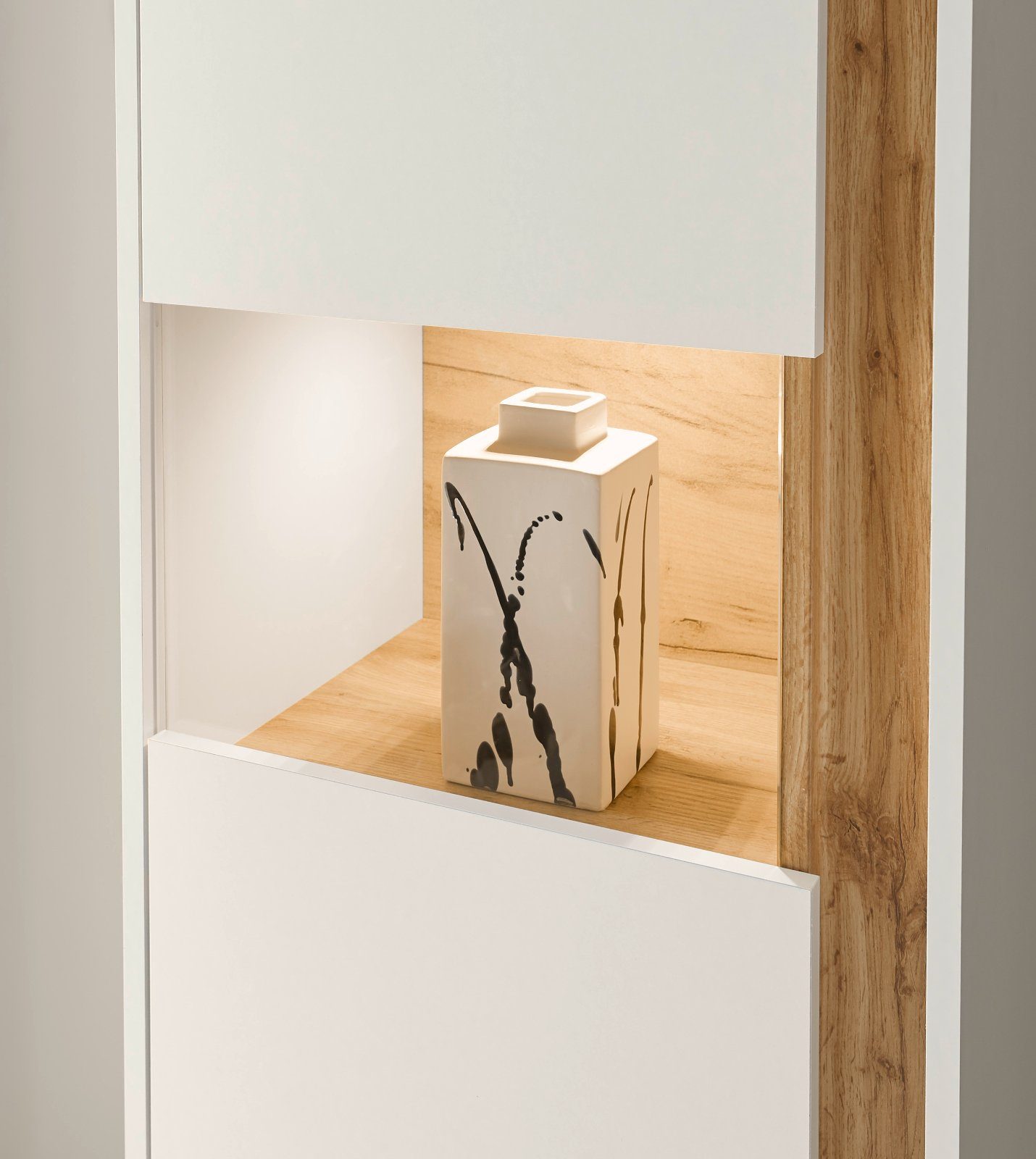 Furn.Design Wohnwand Center, (Wohnzimmer Set 5-teilig in weiß mit Wotan Eiche, 330 x 197 cm), 14 Stauraum-Fächer