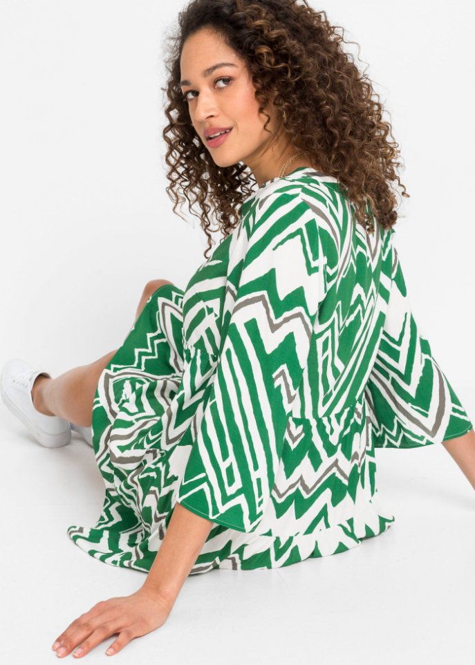 Gemustertes Kleid mit Volants