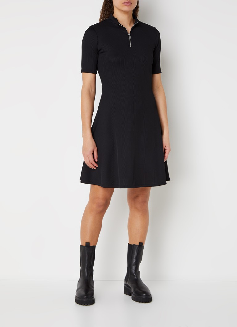 Rochie HUGO BOSS Nessira, cu model A și textură striată