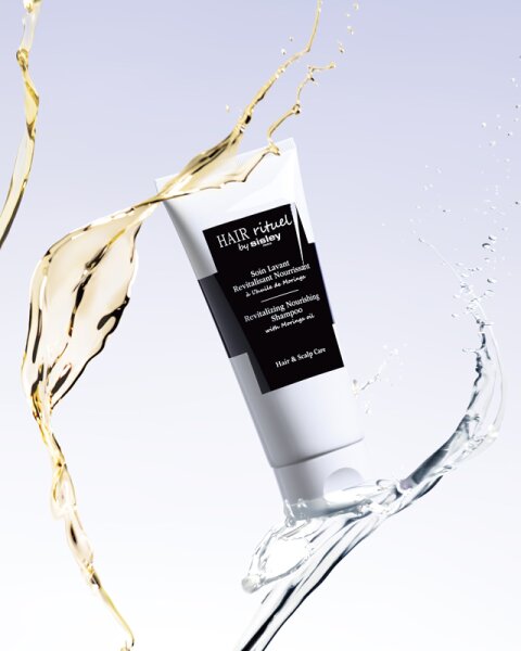 Hair Rituel by Sisley Soin Lavant Revitalisant Nourrissant Shampoo